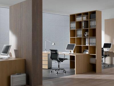 Impression eines Arbeitszimmers im Stil Großraumbüro